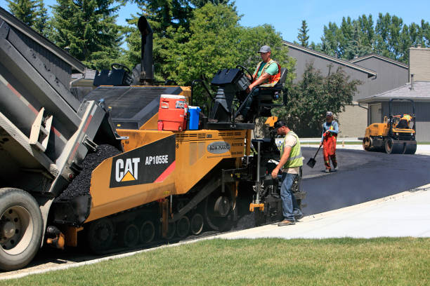 Best Driveway Paving Contractor  in Dale, PA